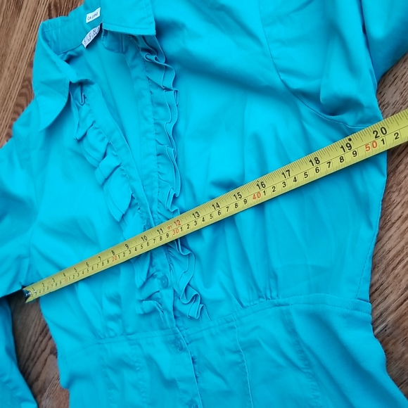 (L) Signature by Larry Levine Button Down Top Ruffle Trim Knit Accents - Picture 8 of 9